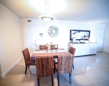 2701 N Ocean Boulevard - Photo Thumbnail 13