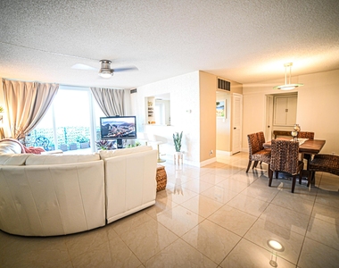 2701 N Ocean Boulevard - Photo Thumbnail 1