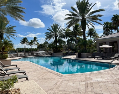 2812 Grande Parkway - Photo Thumbnail 17