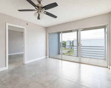 7980 N French Drive - Photo Thumbnail 9