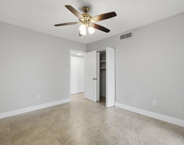 7980 N French Drive - Photo Thumbnail 28