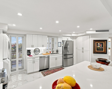 4100 Galt Ocean - Photo Thumbnail 2
