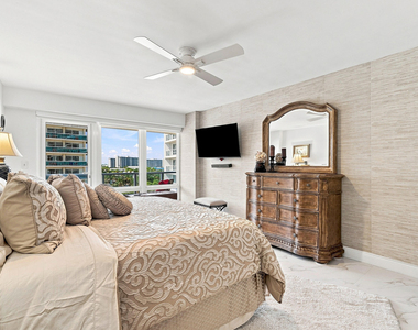 4100 Galt Ocean - Photo Thumbnail 18
