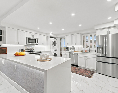 4100 Galt Ocean - Photo Thumbnail 1