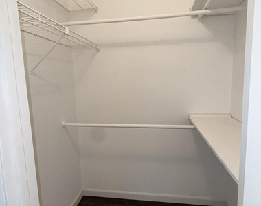 2601 Ne 3rd Court - Photo Thumbnail 20