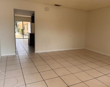 1117 Goldenrod Road - Photo Thumbnail 1