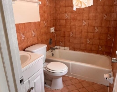 1117 Goldenrod Road - Photo Thumbnail 7