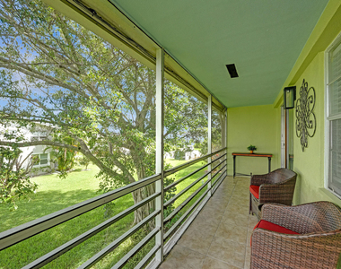 232 Farnham J - Photo Thumbnail 15