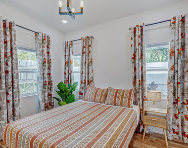 721 Franklin Road - Photo Thumbnail 18