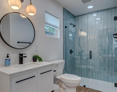 721 Franklin Road - Photo Thumbnail 20