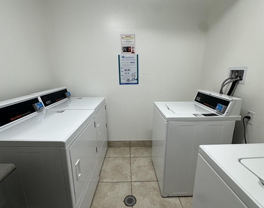 2851 Ne 183rd Street - Photo Thumbnail 11