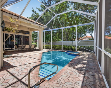 1048 Diamond Head Way - Photo Thumbnail 27