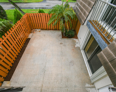 326 Jupiter Lakes Boulevard - Photo Thumbnail 3