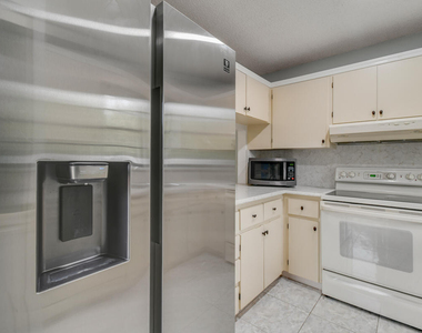 326 Jupiter Lakes Boulevard - Photo Thumbnail 12