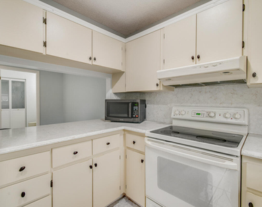 326 Jupiter Lakes Boulevard - Photo Thumbnail 10