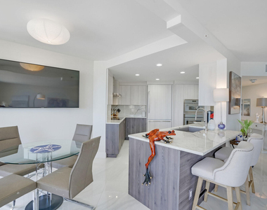 3560 S Ocean Boulevard - Photo Thumbnail 11