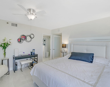 3560 S Ocean Boulevard - Photo Thumbnail 17