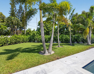 135 Se 28th Court - Photo Thumbnail 53