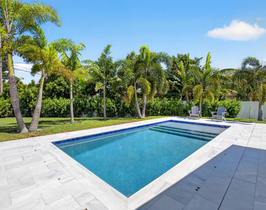 135 Se 28th Court - Photo Thumbnail 49