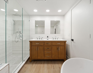 2810 Polo Island Drive - Photo Thumbnail 18