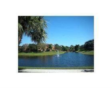 1885 Palm Cove Boulevard - Photo Thumbnail 10
