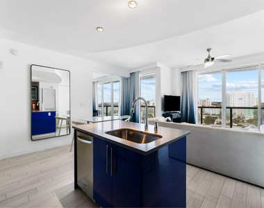 3101 Bayshore Drive - Photo Thumbnail 12