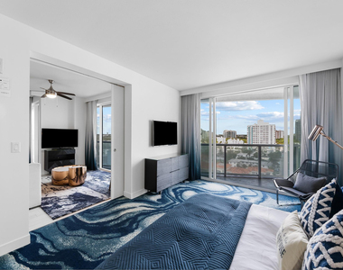 3101 Bayshore Drive - Photo Thumbnail 7