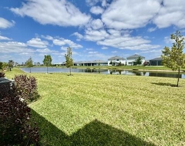 14043 Sw Thorens Drive - Photo Thumbnail 27