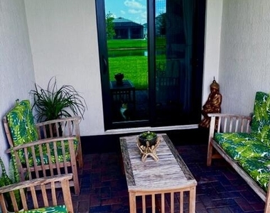 14043 Sw Thorens Drive - Photo Thumbnail 21