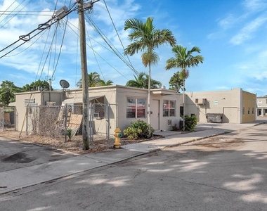 813 9th Avenue N - Photo Thumbnail 10