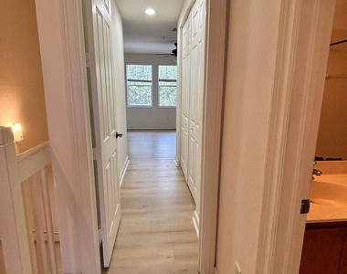 767 Millbrae Court - Photo Thumbnail 13