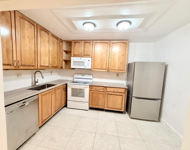 4115 Nw 88th Avenue - Photo Thumbnail 3