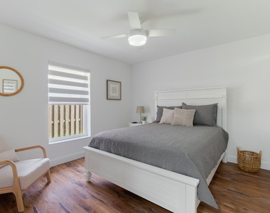 13590 Jonquil Place - Photo Thumbnail 32