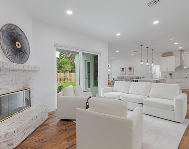 13590 Jonquil Place - Photo Thumbnail 10