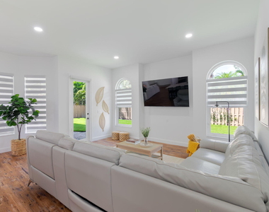 13590 Jonquil Place - Photo Thumbnail 18