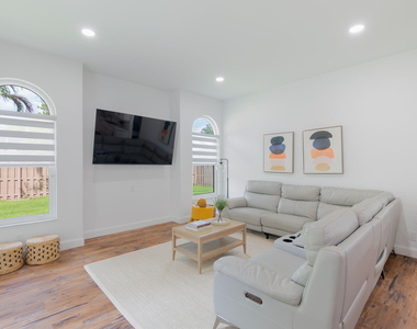 13590 Jonquil Place - Photo Thumbnail 19