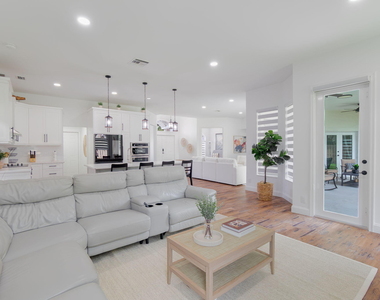 13590 Jonquil Place - Photo Thumbnail 21