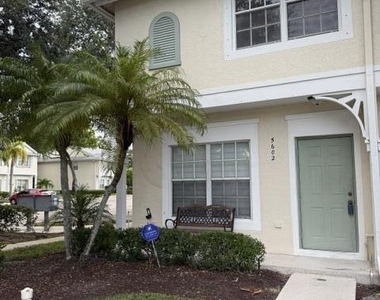 5602 Nw 99th Way - Photo Thumbnail 6
