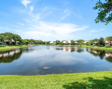 2473 S Coral Trace Circle - Photo Thumbnail 20