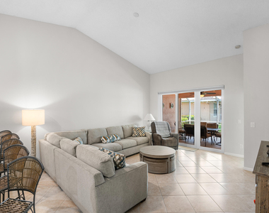 2473 S Coral Trace Circle - Photo Thumbnail 4