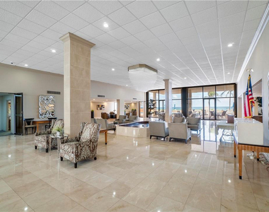 1149 Hillsboro Mile - Photo Thumbnail 18