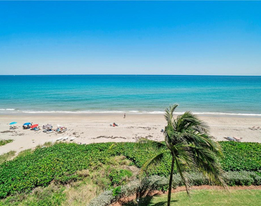1149 Hillsboro Mile - Photo Thumbnail 23