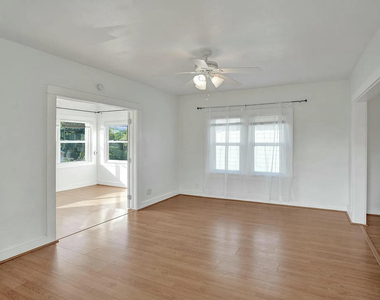 420 3rd Avenue S - Photo Thumbnail 1