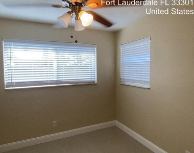 204 Ne 10th Avenue - Photo Thumbnail 10