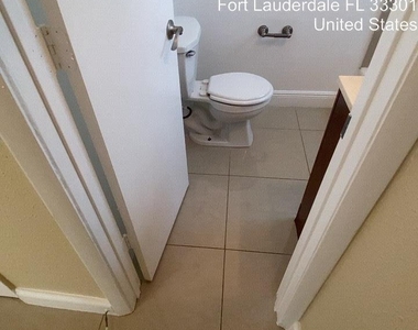 204 Ne 10th Avenue - Photo Thumbnail 11