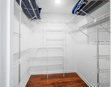 10137 Mangrove Drive - Photo Thumbnail 16
