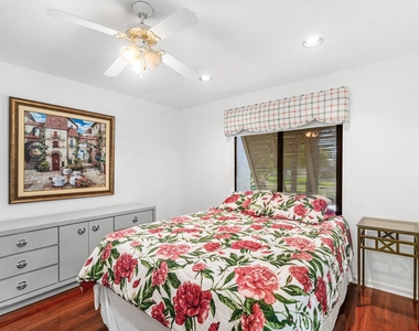 10137 Mangrove Drive - Photo Thumbnail 20