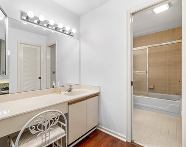 10137 Mangrove Drive - Photo Thumbnail 17