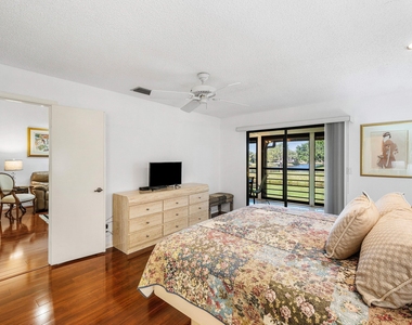 10137 Mangrove Drive - Photo Thumbnail 15