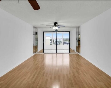 9355 Sw 8th Street - Photo Thumbnail 5